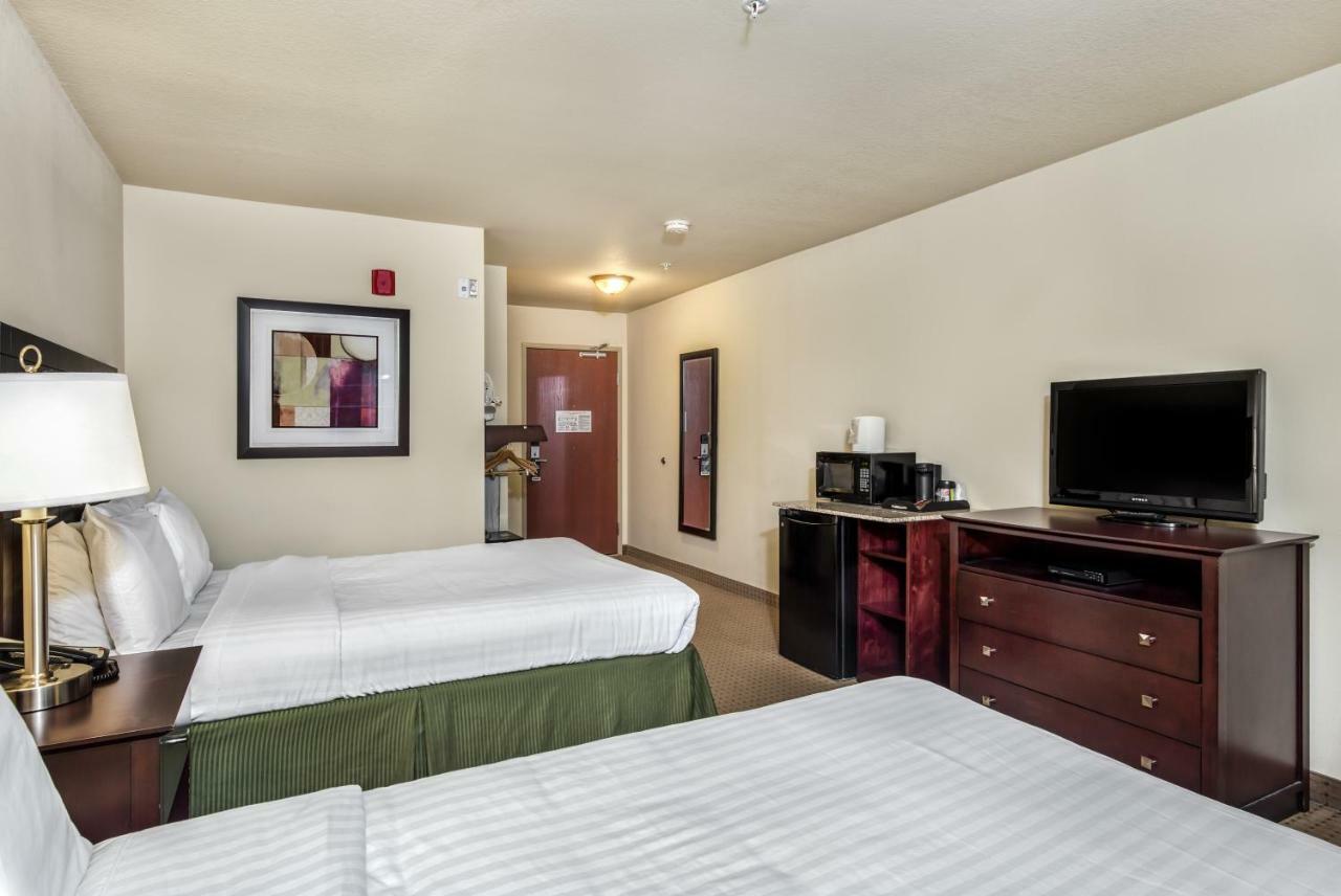 Cobblestone Inn & Suites - Vinton, Ia Zewnętrze zdjęcie